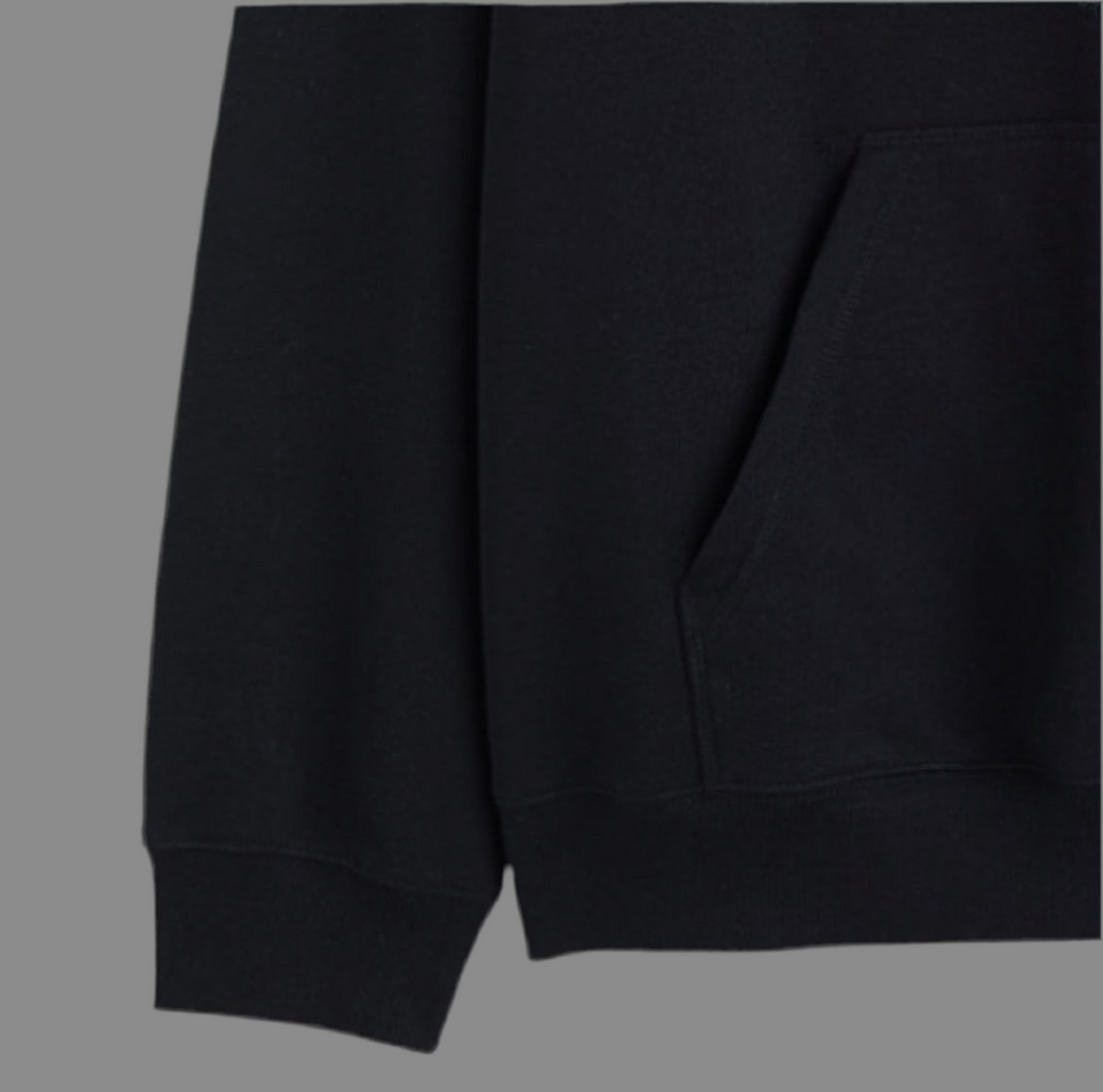 Black Luxury Hoodie. 🎉FREE DELIVERY 🚚📦